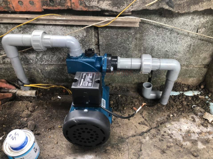 Cách Tăng Áp Lực Nước Yếu Không Cần Máy Bơm?